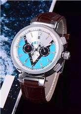 Đồng hồ Louis Vuitton Sport L.V113